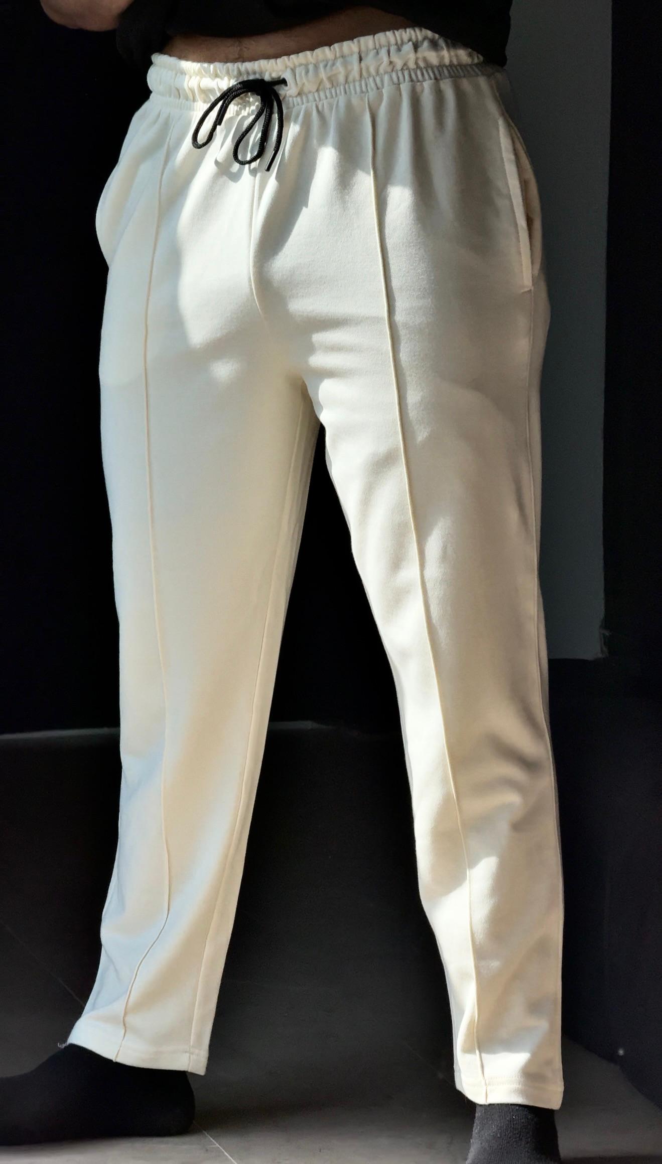 Pleated Trouser in Vanilla Ice