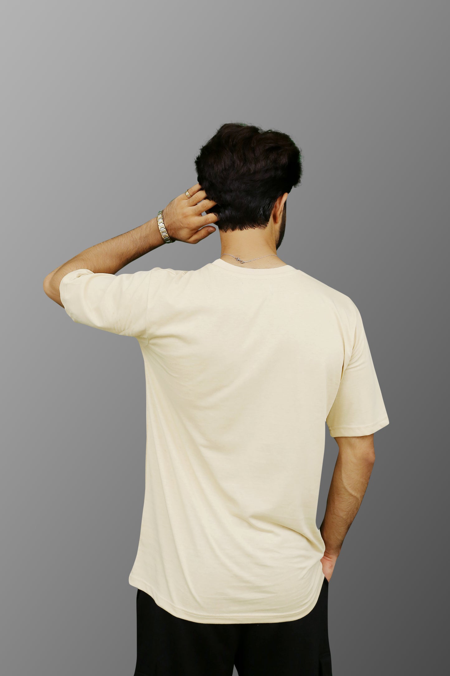 Regular T-Shirt in Beige - ZAZAAR