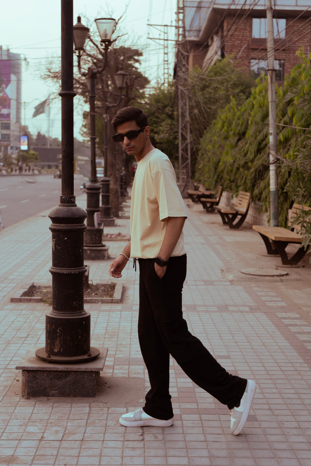 Wide Leg Cargo Trouser Black - ZAZAAR