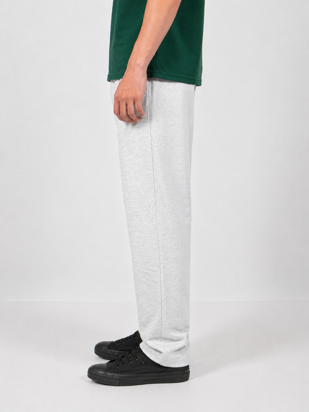 Pleated Trouser in Ice Grey