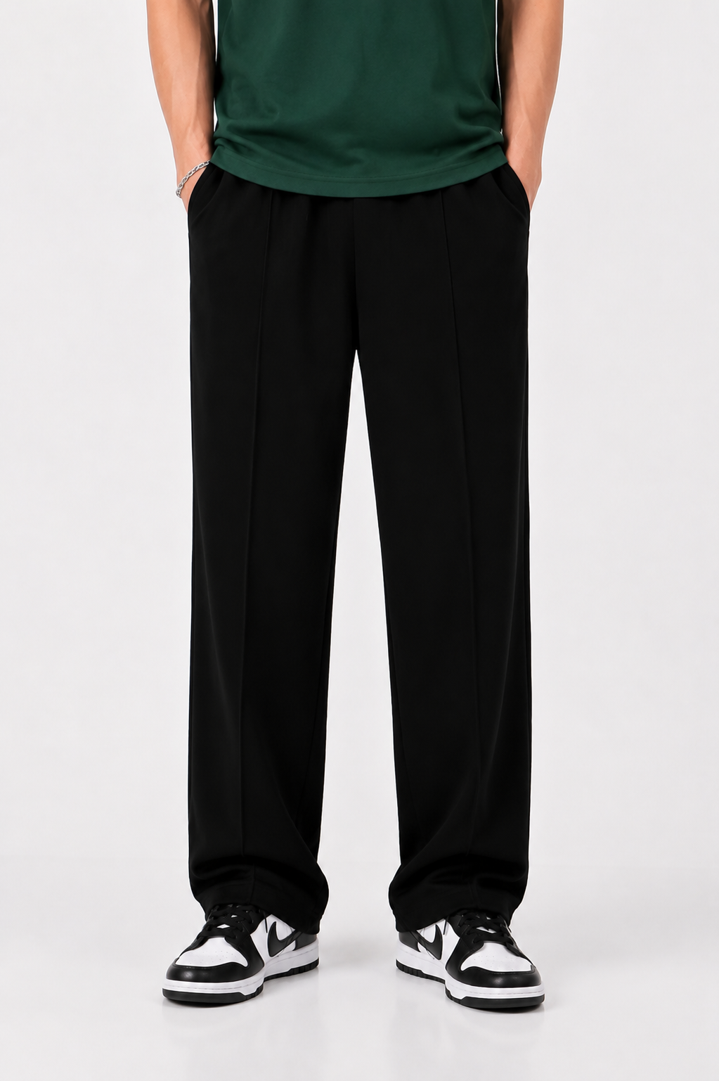 Pleated Trouser in Black
