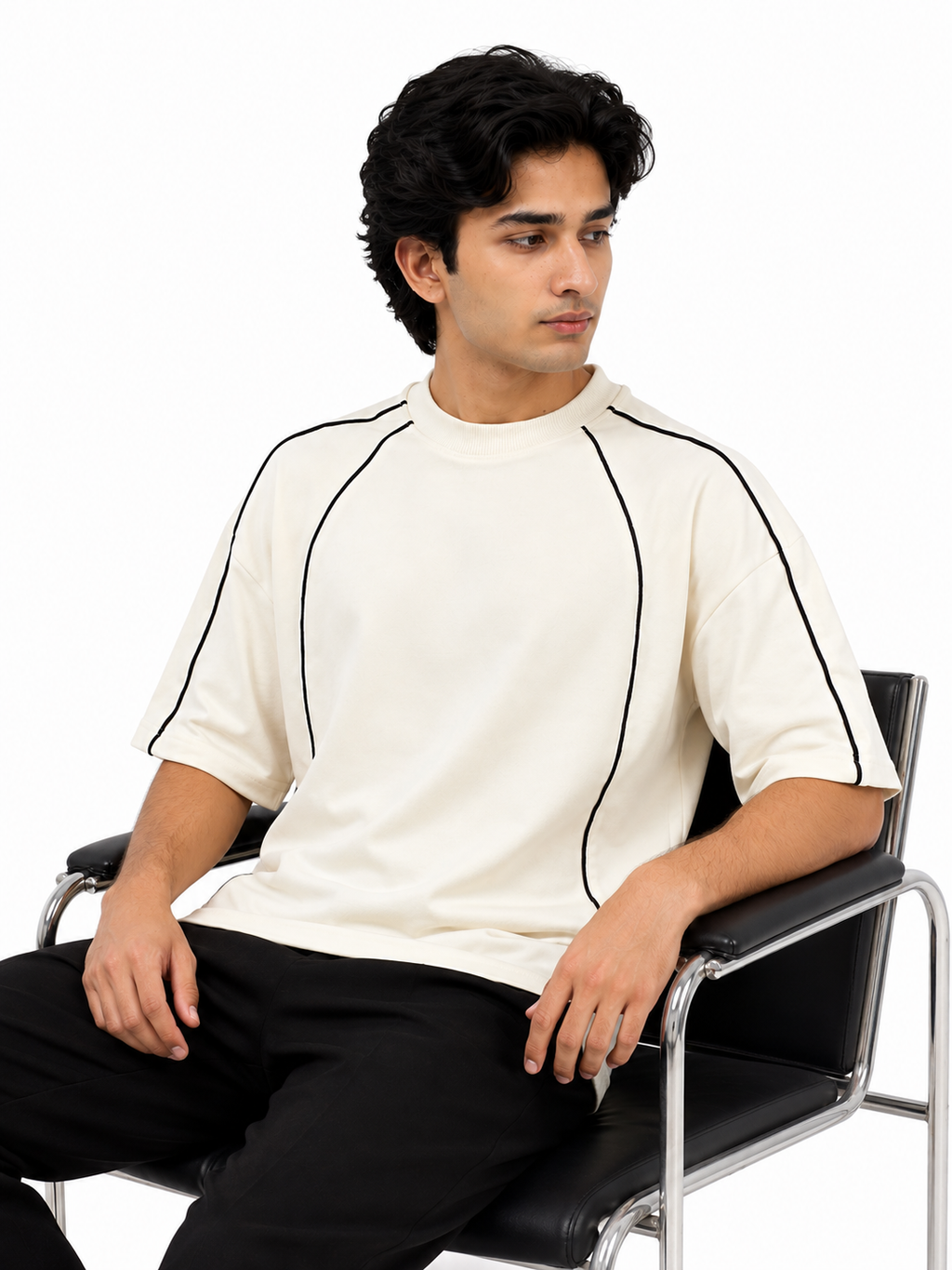 Oversize T-Shirt With Piping Details