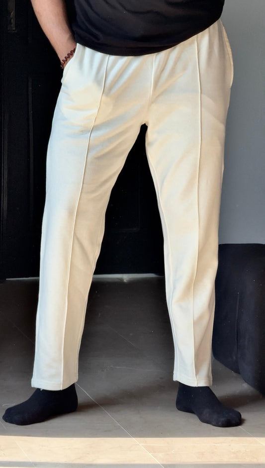 Pleated Trouser in Vanilla Ice